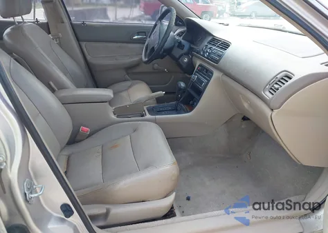 1996 Honda Accord Value z USA, uszkodzony, nr VIN 1HGCD5698TA232320